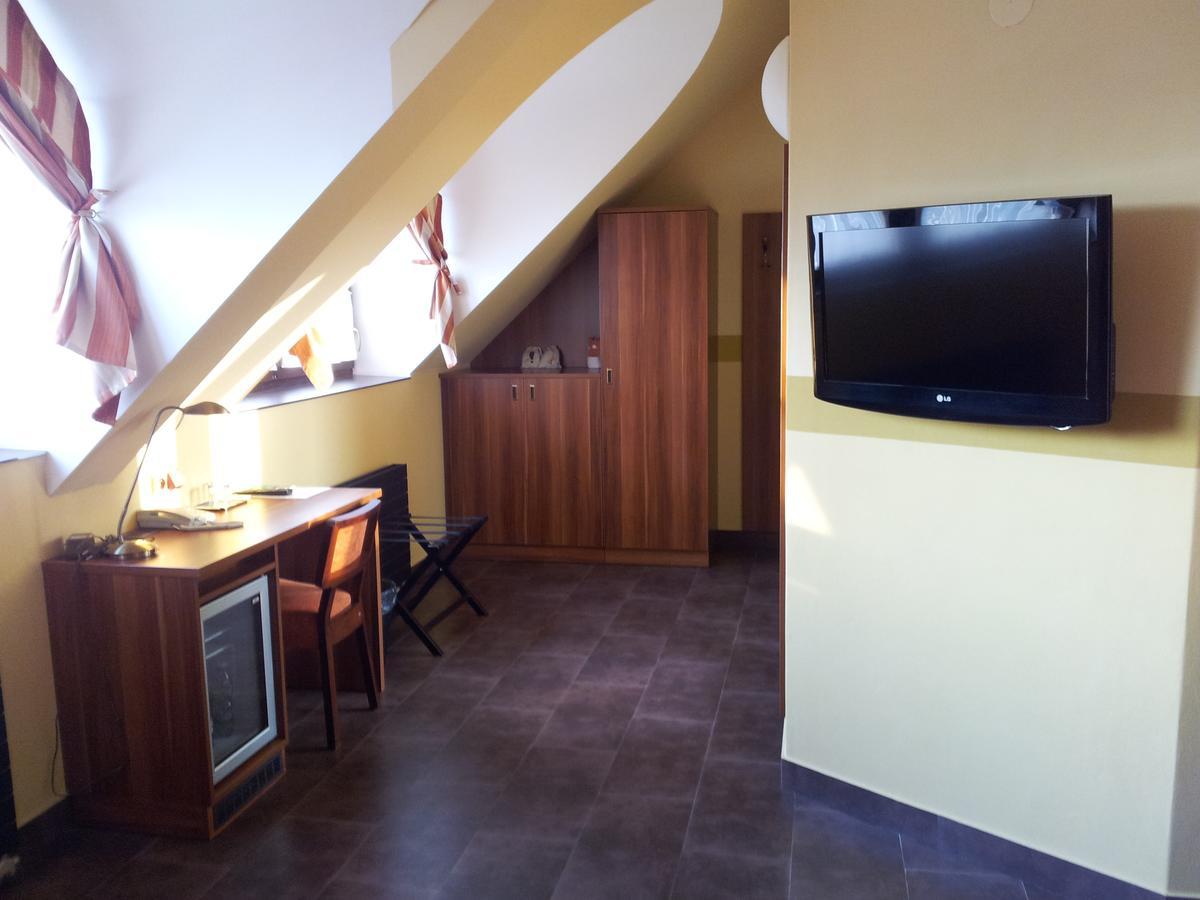 Hotel Vinopa Hustopeče Eksteriør bilde