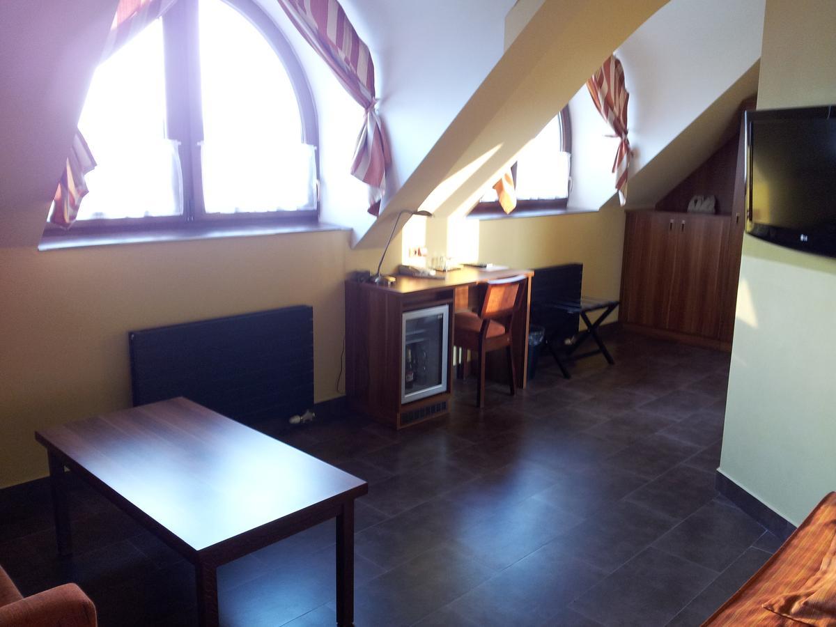 Hotel Vinopa Hustopeče Eksteriør bilde